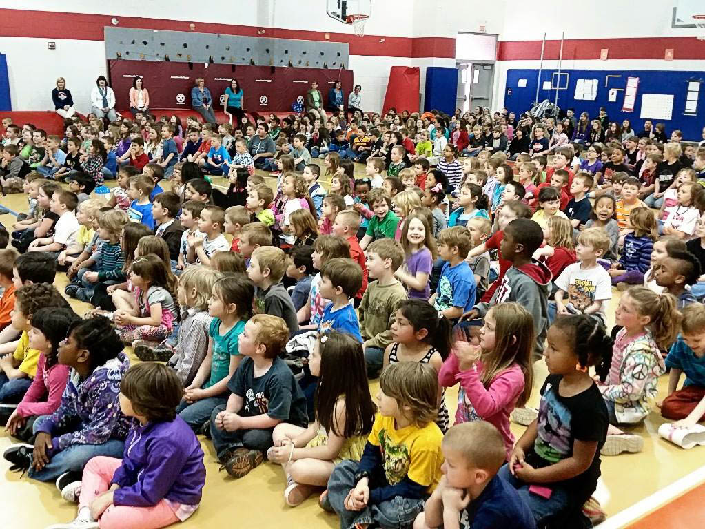 YPTS Audience At Mountian View Elementary